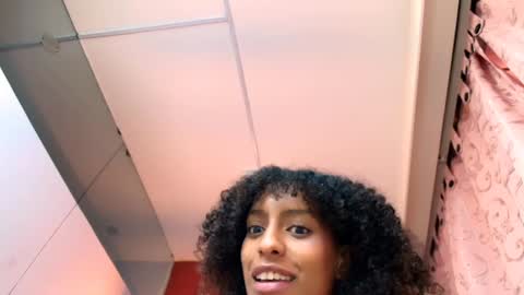 Snapshot of zia_green chatting on December 2024 05:20:02 PM Zia Green online show from December 2024 05:20:02 PM