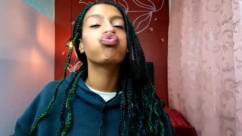 Snapshot of zia_green chatting on December 2024 12:34:02 PM Zia Green online show from December 2024 12:34:02 PM