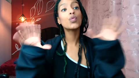 Snapshot of zia_green chatting on January 2025 06:24:02 PM Zia Green online show from January 2025 06:24:02 PM