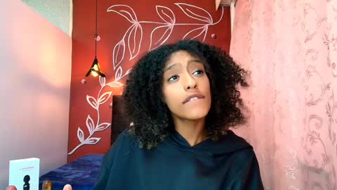 Snapshot of zia_green chatting on January 2025 03:07:01 PM Zia Green online show from January 2025 03:07:01 PM