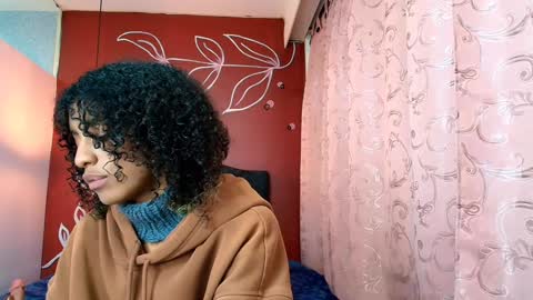 Snapshot of zia_green chatting on January 2025 12:02:02 PM Zia Green online show from January 2025 12:02:02 PM