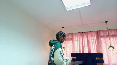 Snapshot of zia_green chatting on February 2025 12:05:02 PM Zia Green online show from February 2025 12:05:02 PM