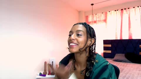 Snapshot of zia_green chatting on February 2025 03:30:02 PM Zia Green online show from February 2025 03:30:02 PM