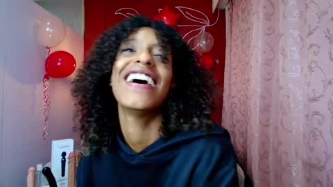 Snapshot of zia_green chatting on February 2025 03:38:02 PM Zia Green online show from February 2025 03:38:02 PM