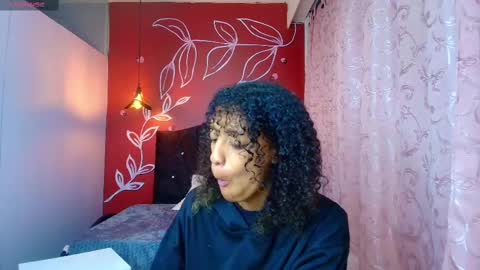 Snapshot of zia_green chatting on March 2025 12:09:01 PM Zia Green online show from March 2025 12:09:01 PM