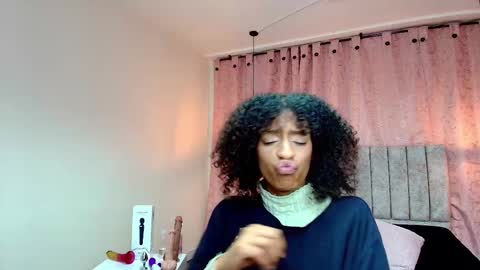 Snapshot of zia_green chatting on March 2025 10:45:02 PM Zia Green online show from March 2025 10:45:02 PM