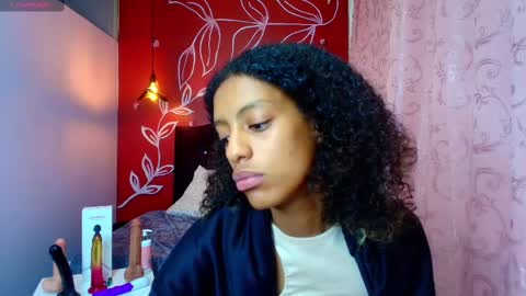 Snapshot of zia_green chatting on March 2025 12:04:02 PM Zia Green online show from March 2025 12:04:02 PM