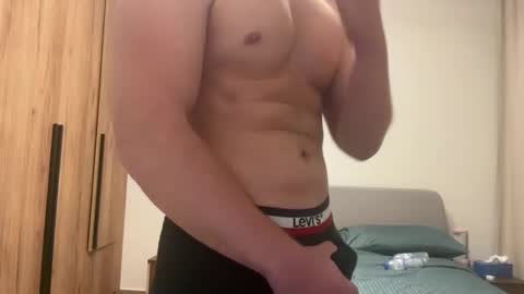 ziad22672 online show from May 2026 11:01:02 PM