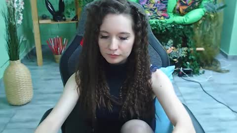 Snapshot of zianichols chatting on February 2025 11:52:01 AM zianichols online show from February 2025 11:52:01 AM