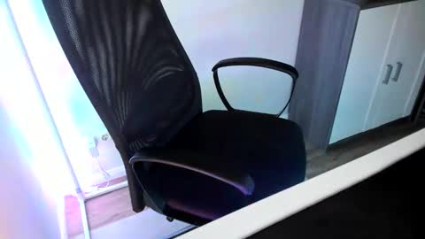 ziemlichflutschig online show from October 2025 02:56:02 AM