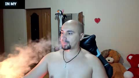 Ziesh online show from October 2025 09:37:01 PM