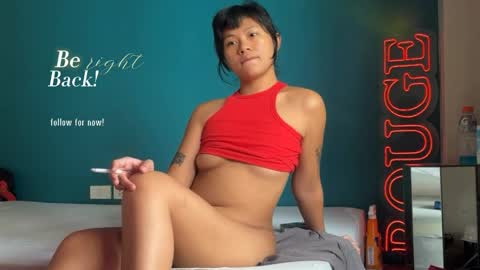 Snapshot of ziggy_rouge chatting on April 2026 10:33:02 PM Ziggy ziggy- online show from April 2026 10:33:02 PM