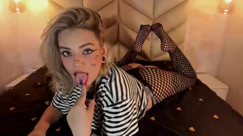 zihaadams_ online show from March 2026 08:46:02 PM