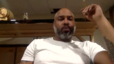 Snapshot of zionlion22 chatting on December 2024 01:29:02 AM zionlion22 online show from December 2024 01:29:02 AM