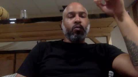 Snapshot of zionlion22 chatting on December 2024 02:14:02 AM zionlion22 online show from December 2024 02:14:02 AM