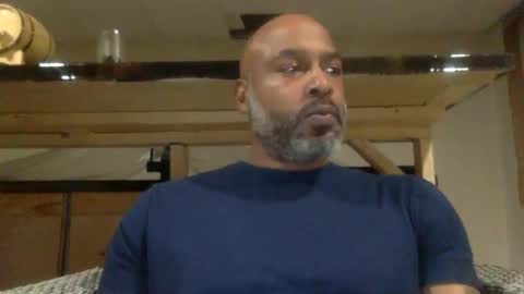 Snapshot of zionlion22 chatting on January 2025 01:21:02 AM zionlion22 online show from January 2025 01:21:02 AM