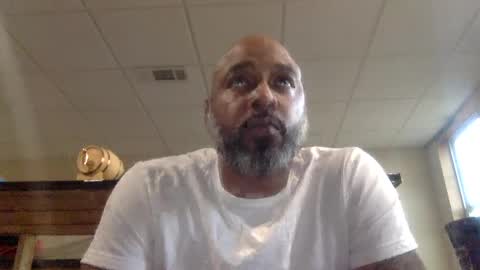 Snapshot of zionlion22 chatting on February 2025 09:50:01 PM zionlion22 online show from February 2025 09:50:01 PM