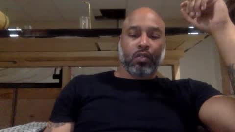 Snapshot of zionlion22 chatting on February 2025 01:21:02 AM zionlion22 online show from February 2025 01:21:02 AM