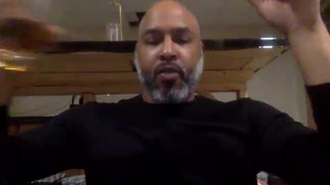 Snapshot of zionlion22 chatting on February 2025 01:29:01 AM zionlion22 online show from February 2025 01:29:01 AM