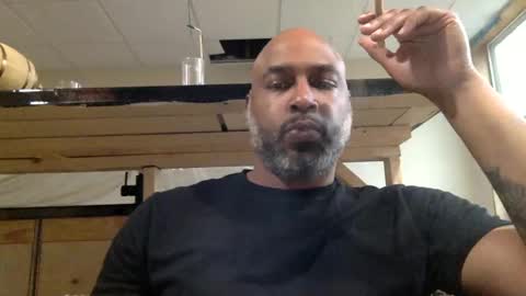 Snapshot of zionlion22 chatting on February 2025 10:53:01 PM zionlion22 online show from February 2025 10:53:01 PM