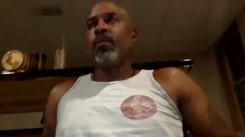 Snapshot of zionlion22 chatting on September 2025 03:32:02 AM zionlion22 online show from September 2025 03:32:02 AM