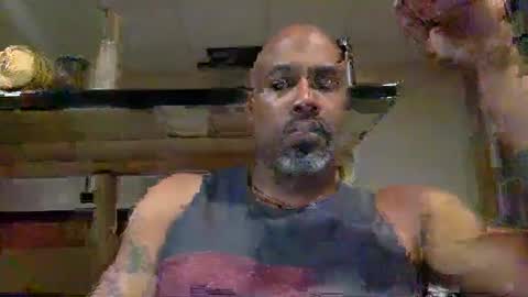 Snapshot of zionlion22 chatting on October 2025 01:06:02 AM zionlion22 online show from October 2025 01:06:02 AM