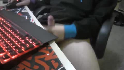 zkraston11 online show from December 2024 03:51:02 AM