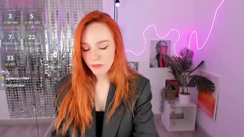 Snapshot of zlata_az chatting on May 2026 02:25:01 PM Zlata online show from May 2026 02:25:01 PM