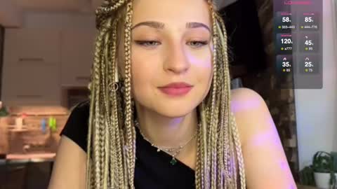 Zoe online show from March 2025 02:51:02 PM