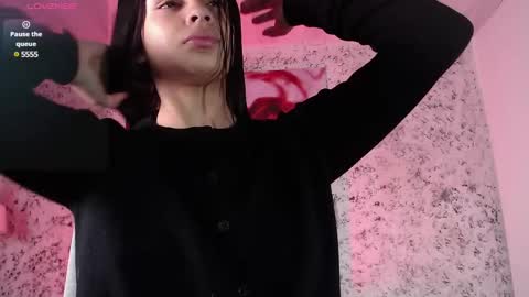 Snapshot of zoe_babygiirl chatting on January 2025 12:54:01 PM Salome online show from January 2025 12:54:01 PM