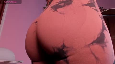 Zoe Baker online show from April 2026 04:21:02 PM