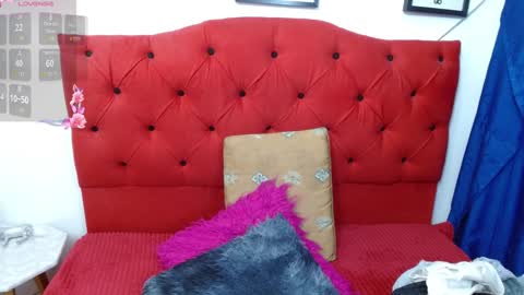 Zoe online show from December 2024 08:54:01 PM