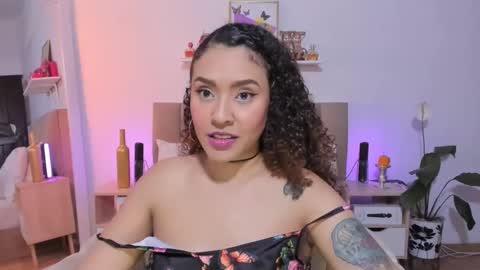 Zoe Gruber online show from January 2026 01:21:02 AM