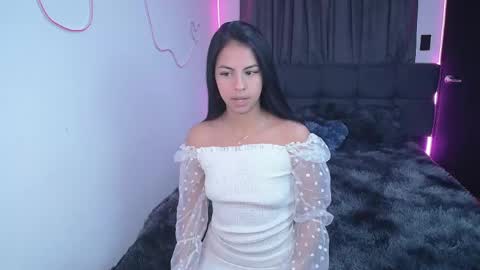zoe online show from May 2026 06:49:01 PM