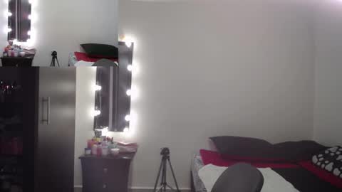 zoe hotxxx online show from September 2025 11:48:01 PM