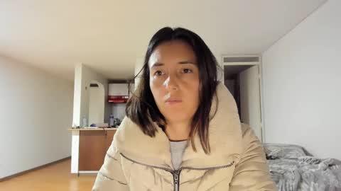 ZOE online show from February 2025 04:36:01 AM