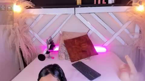 Snapshot of zoe_johnsonn1 chatting on March 2026 09:54:02 PM Zoey online show from March 2026 09:54:02 PM