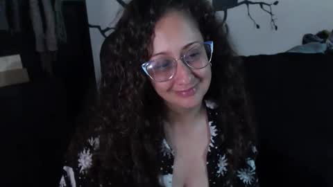 Snapshot of zoe_koller chatting on April 2026 12:44:02 PM Zoe Koller online show from April 2026 12:44:02 PM