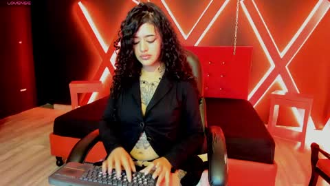 zoe  online show from April 2026 03:34:01 AM