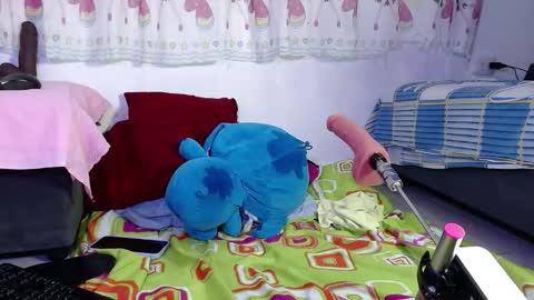 Snapshot of zoe_lawrence chatting on March 2026 11:29:02 AM Catalina online show from March 2026 11:29:02 AM