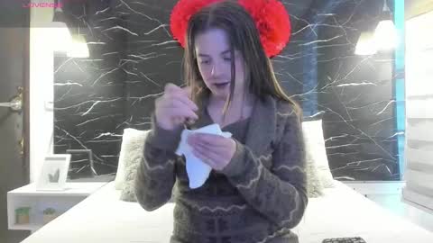 Snapshot of zoe_le chatting on February 2026 11:51:01 AM Zoe online show from February 2026 11:51:01 AM