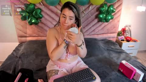SWEET ZOE online show from March 2026 05:57:02 PM