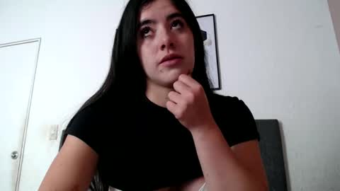 Zoe online show from January 2025 07:43:01 PM