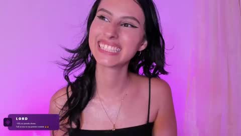 Snapshot of zoe_mrl chatting on April 2026 06:10:01 PM zoe_mrl online show from April 2026 06:10:01 PM
