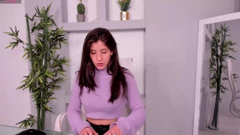 Zoe Olsen online show from February 2025 09:44:02 PM