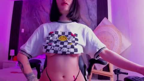 zoe_rosse00 online show from September 2025 11:48:01 AM