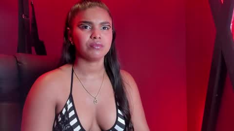 Snapshot of zoe_roux210949 chatting on January 2025 10:29:02 AM Zoe online show from January 2025 10:29:02 AM