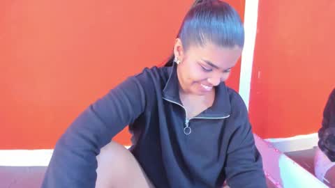 Snapshot of zoe_roux210949 chatting on February 2025 02:08:01 AM Zoe online show from February 2025 02:08:01 AM