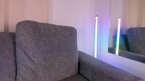 Snapshot of zoe_roux210949 chatting on February 2025 07:49:01 PM Zoe online show from February 2025 07:49:01 PM