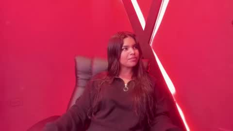 Snapshot of zoe_roux210949 chatting on February 2025 07:38:02 PM Zoe online show from February 2025 07:38:02 PM